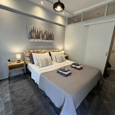 Wait Fresh&new * Thessalonique