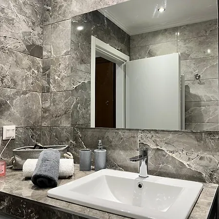 Inu # Wait Fresh And New Apartamento