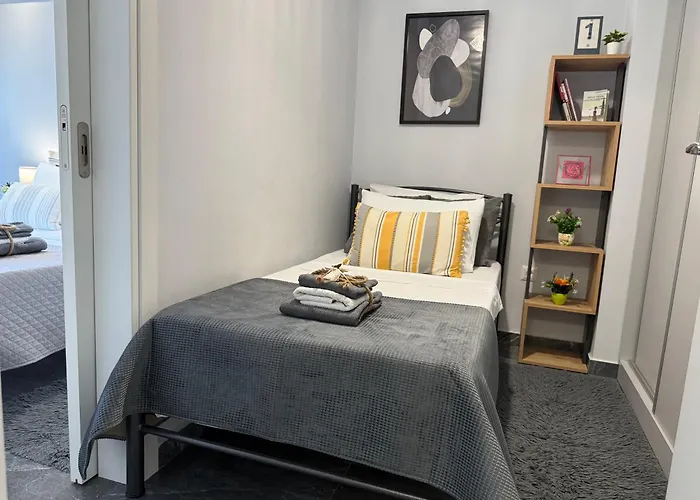 Inu # Wait Fresh And New * Thessaloniki