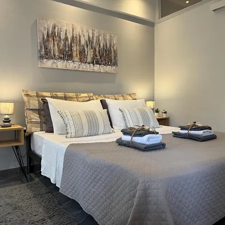 Apartament Inu # Wait Fresh And New Saloniki