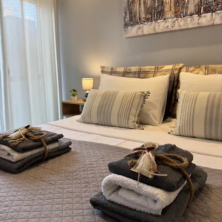 Апартаменты Wait Fresh And New *