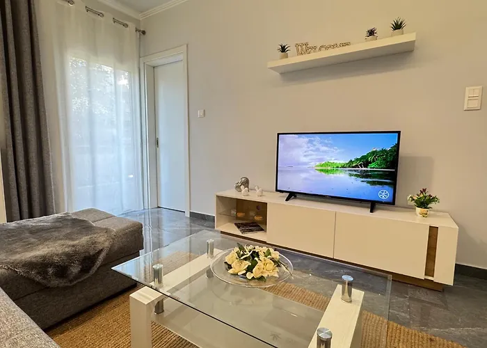 Inu # Wait Fresh And New Apartament Saloniki