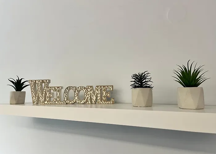 Inu # Wait Fresh And New 塞萨洛尼基