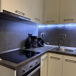 شقة Inu # Wait Fresh And New