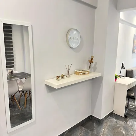 Inu # Wait Fresh And New Lägenhet Thessaloníki